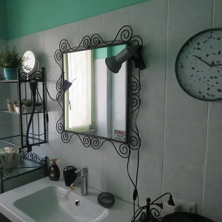 Bed & Breakfast Maddy House