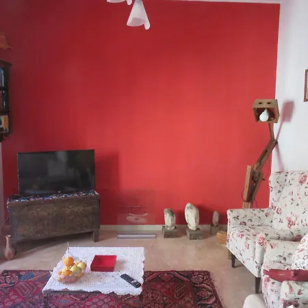 Maddy House 3*